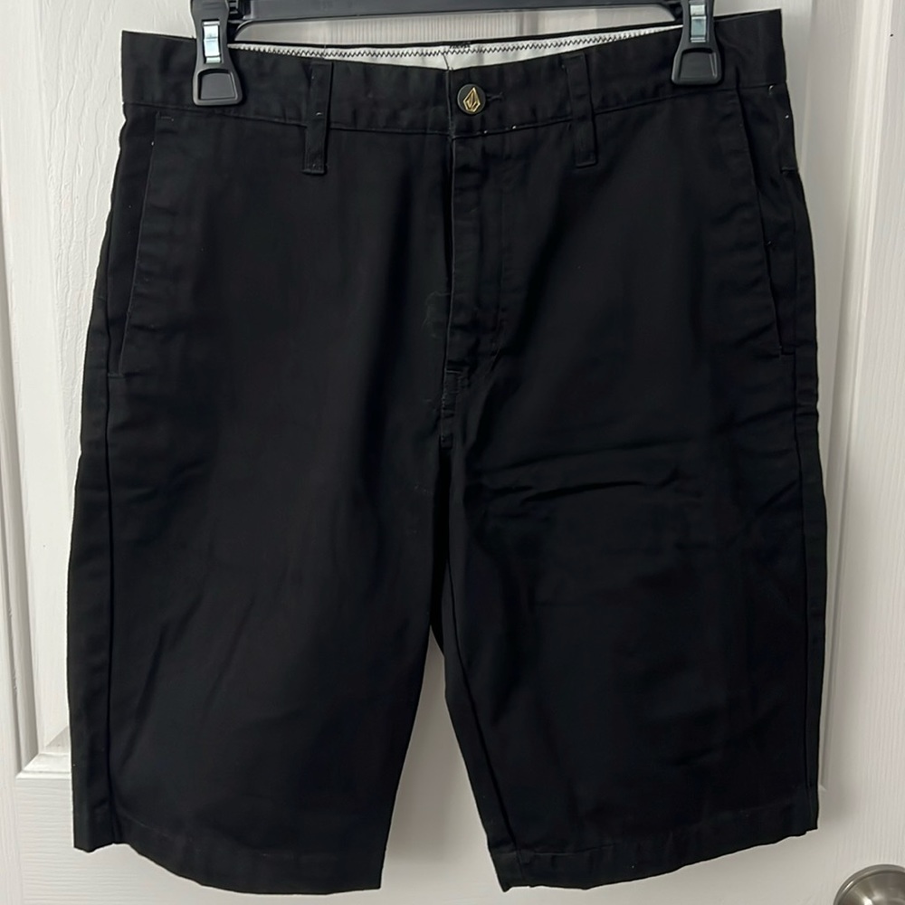 Volcom Black Men's Bermuda Chino Shorts Sz 28 Corpo Class Cotton Blend NWOT